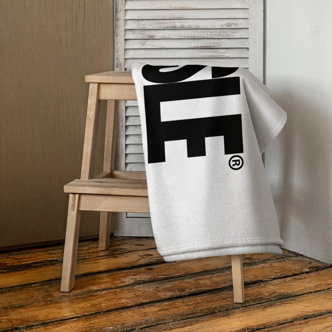 Tussle Towel - White